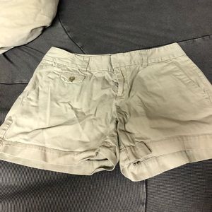 Ann Taylor LOFT khaki shorts